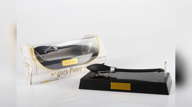 porte stylo en forme de balais harry potter