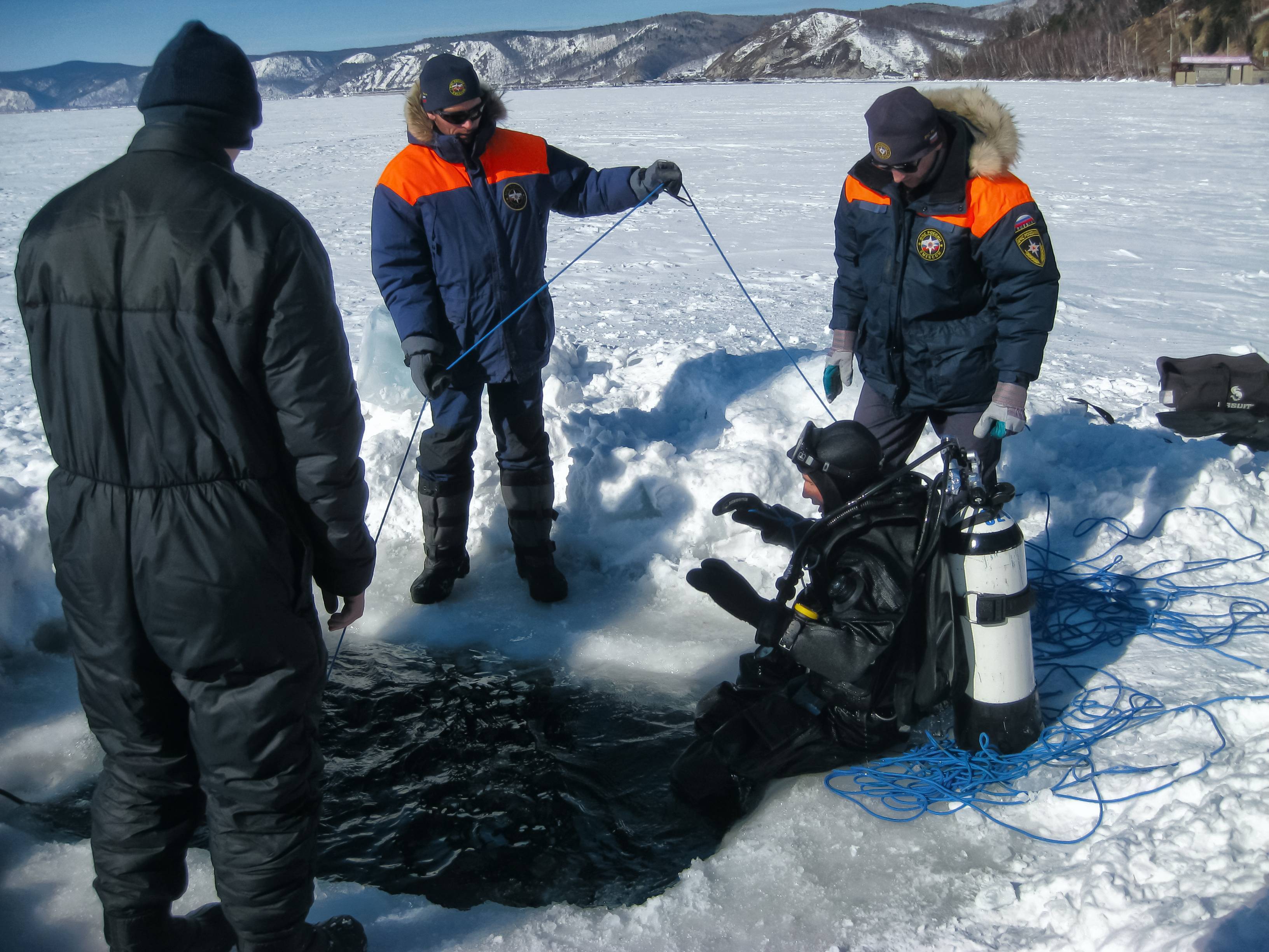 plongée sous glace activité sensation forte loisir cadeau